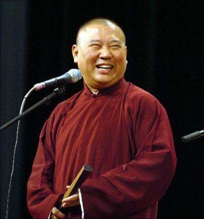 常宝丰与郭德纲再见面视频爆料,揭秘昔日恩怨背后的真相 第2张 常宝丰与郭德纲再见面视频爆料,揭秘昔日恩怨背后的真相 第2张